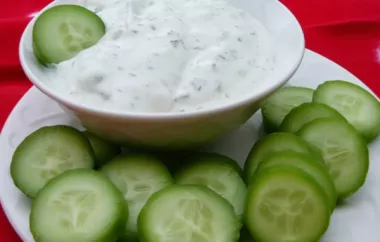 Creamy Cucumber Dip: A Refreshing Summer Snack
