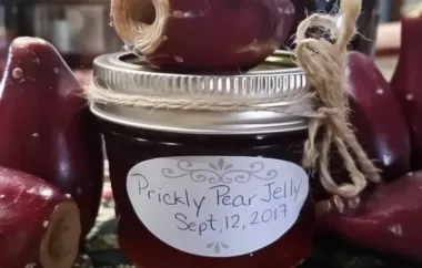 Homemade Prickly Pear Jelly Recipe for a Sweet and Tangy Spread